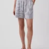 6" Linen-Blend Easy Shorts