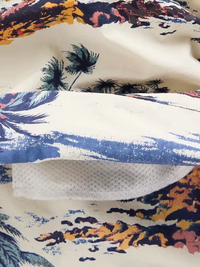 6" Relaxed Swim Trunks