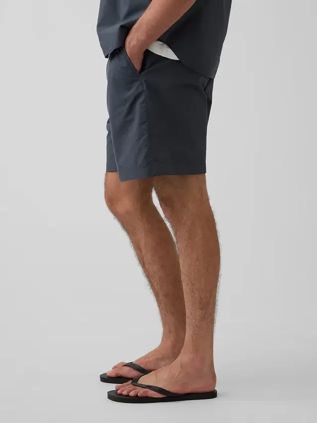 7" Poplin Relaxed Shorts