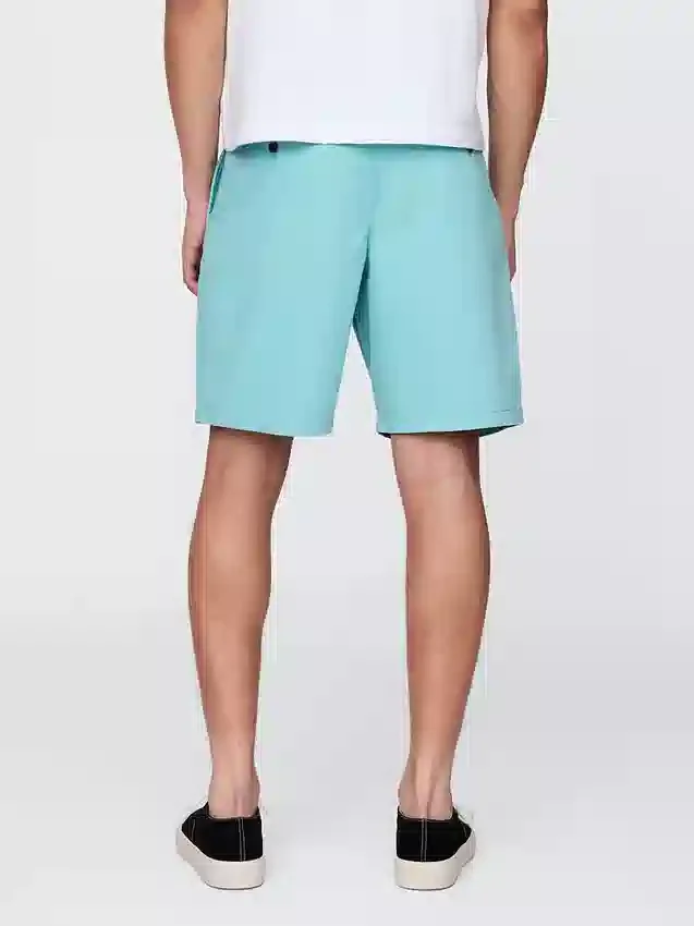 8" Modern Shorts