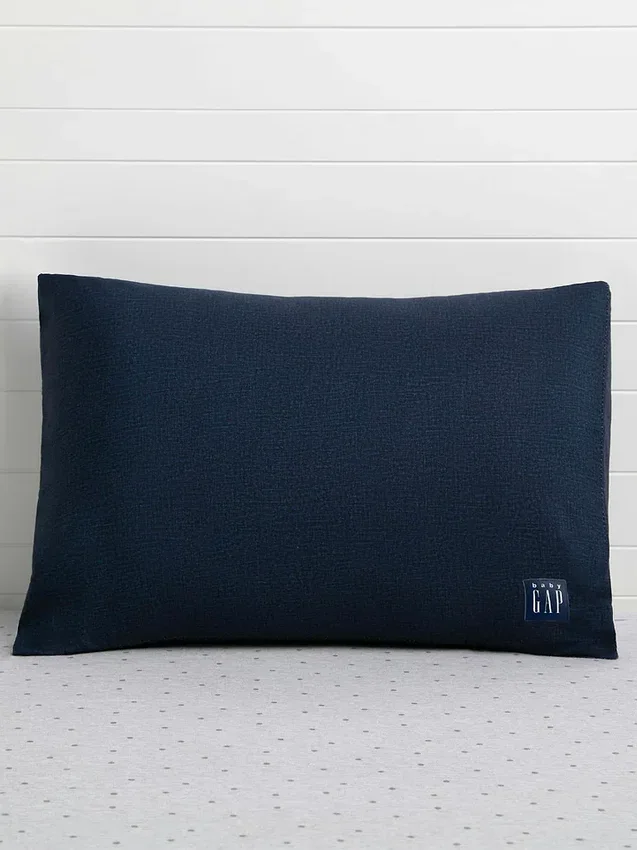 Babygap Memory Foam Toddler Pillow with 2 Cooling Covers