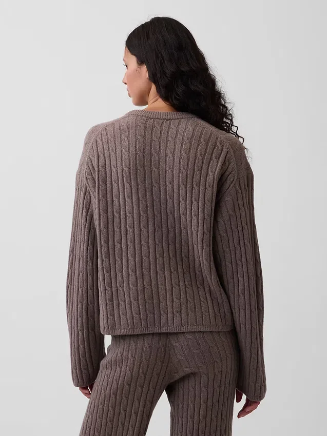 Cashsoft Oversized Cable-Knit Sweater