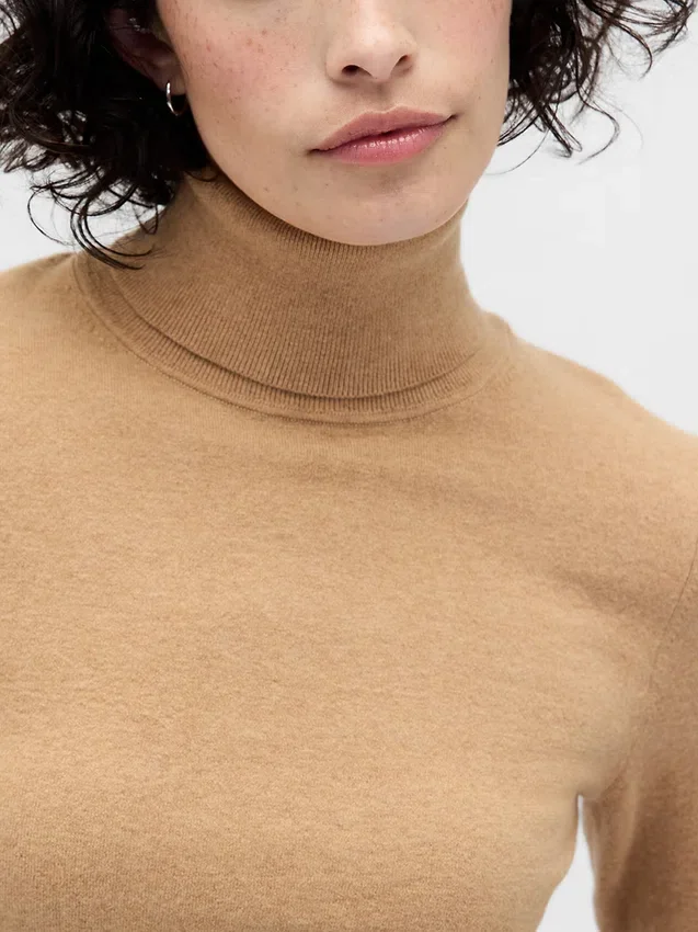 Cashsoft Stretch Turtleneck Sweater
