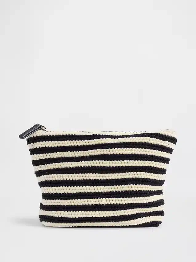 Crochet Zip Pouch