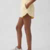 Gapfit Tech High Rise Running Shorts