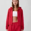 Gapfit Tech Windbreaker