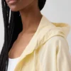 Gapfit Tech Windbreaker