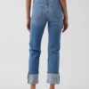 High Rise Cuffed '90S Slim Straight Jeans