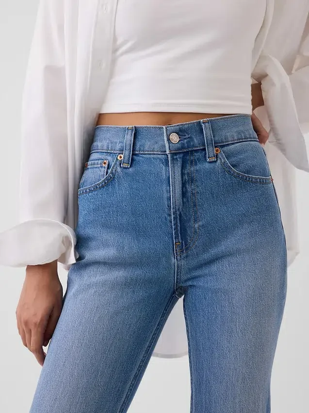 High Rise Cuffed '90S Slim Straight Jeans