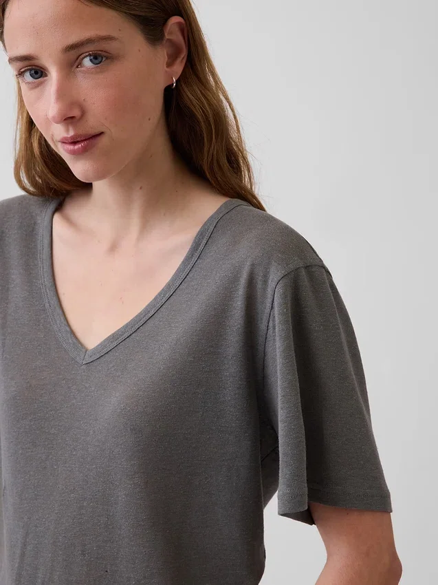 Linen-Blend Relaxed V-Neck T-Shirt