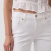 Low Rise Capri Jeans