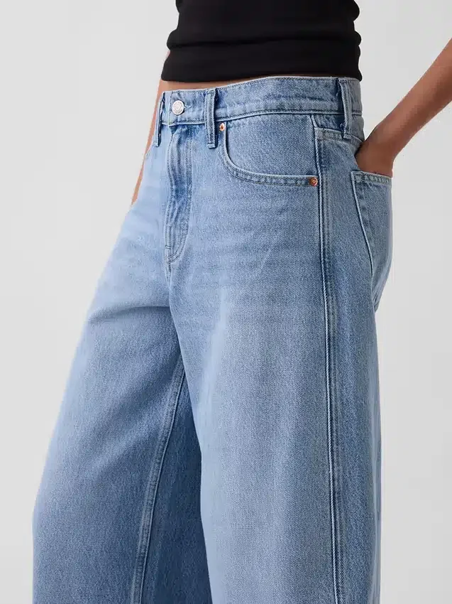 Mid Rise Baggy Taper Jeans