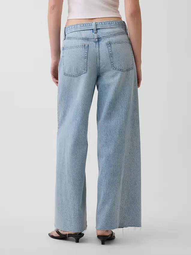 Mid Rise Belted Baggy Jeans
