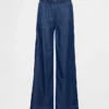 Mid Rise Ultrasoft Pleated Baggy Jeans