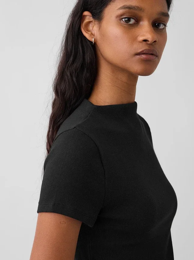 Modern Rib Mockneck Crop T-Shirt