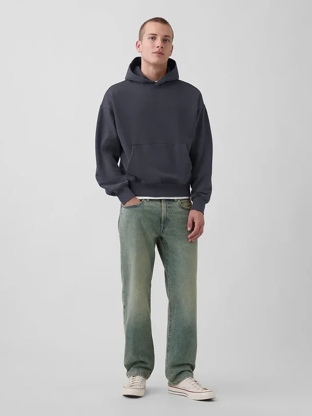 Relaxed Straight Jeans