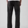 Relaxed Straight Jeans