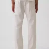 Relaxed Straight Jeans