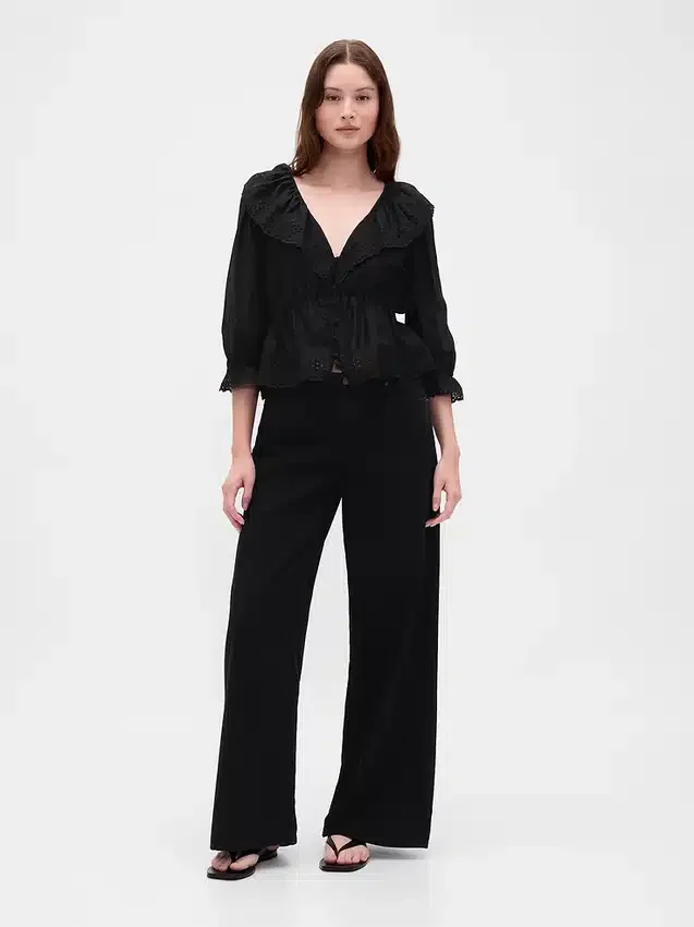 Ruffle Collar V-Neck Top