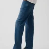 Straight Jeans