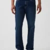 Straight Jeans
