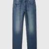 Straight Jeans